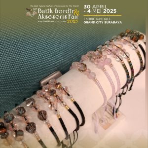 Gelang Manik Kristal & Batu Alam Aesthetic